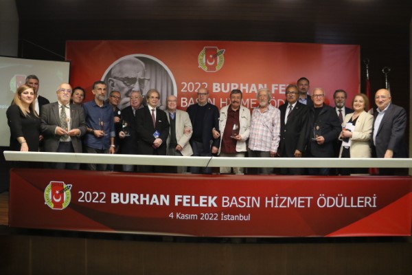 2022 Burhan Felek Basın Hizmet Ödülleri sahiplerini buldu 