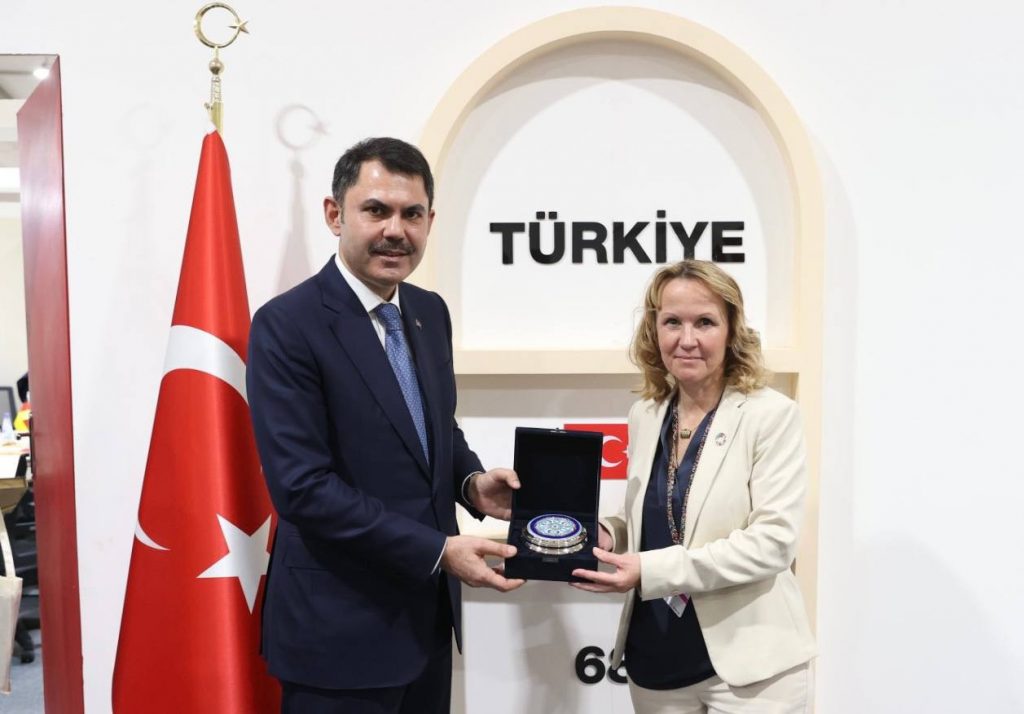 Bakan Kurum’dan Mısır’da yoğun diplomasi trafiği