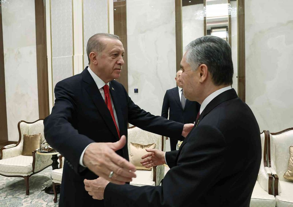 Cumhurbaşkanı Erdoğan, Türkmenistan eski Cumhurbaşkanı Berdimuhammedov ile görüştü