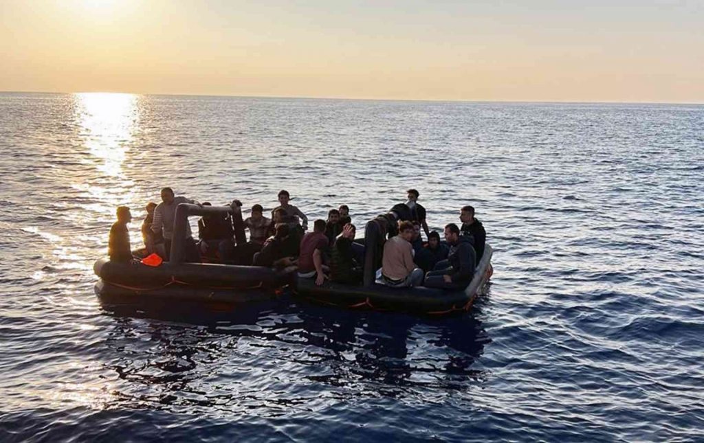 Dalaman’da 63 düzensiz göçmen kurtarıldı
