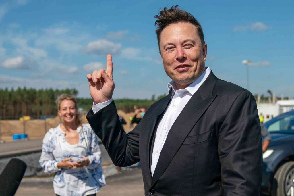 Elon Musk, ABD’deki ara seçimlerde Cumhuriyetçiler için oy istedi