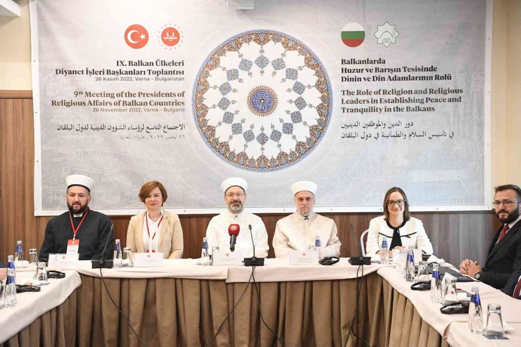 Erbaş: “DEAŞ, Boko Haram ve FETÖ gibi terör örgütleri İslam’ın en temel kavramlarını dahi istismara cüret ediyor”