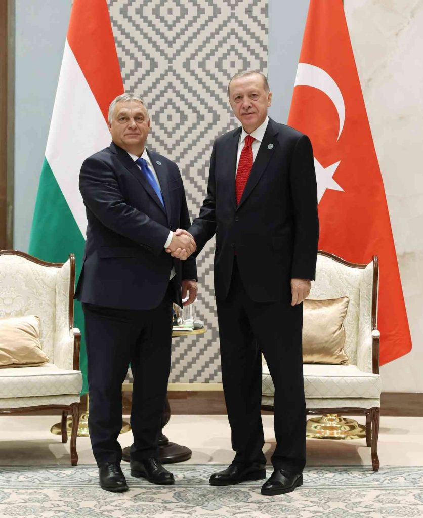 Macaristan Başbakanı Orban’dan Cumhurbaşkanı Erdoğan’a teşekkür