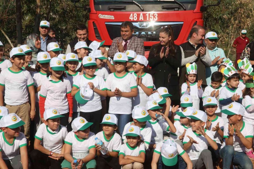 Milli Ağaçlandırma Günü’nde fidan dikim etkinliği gerçekleştirildi