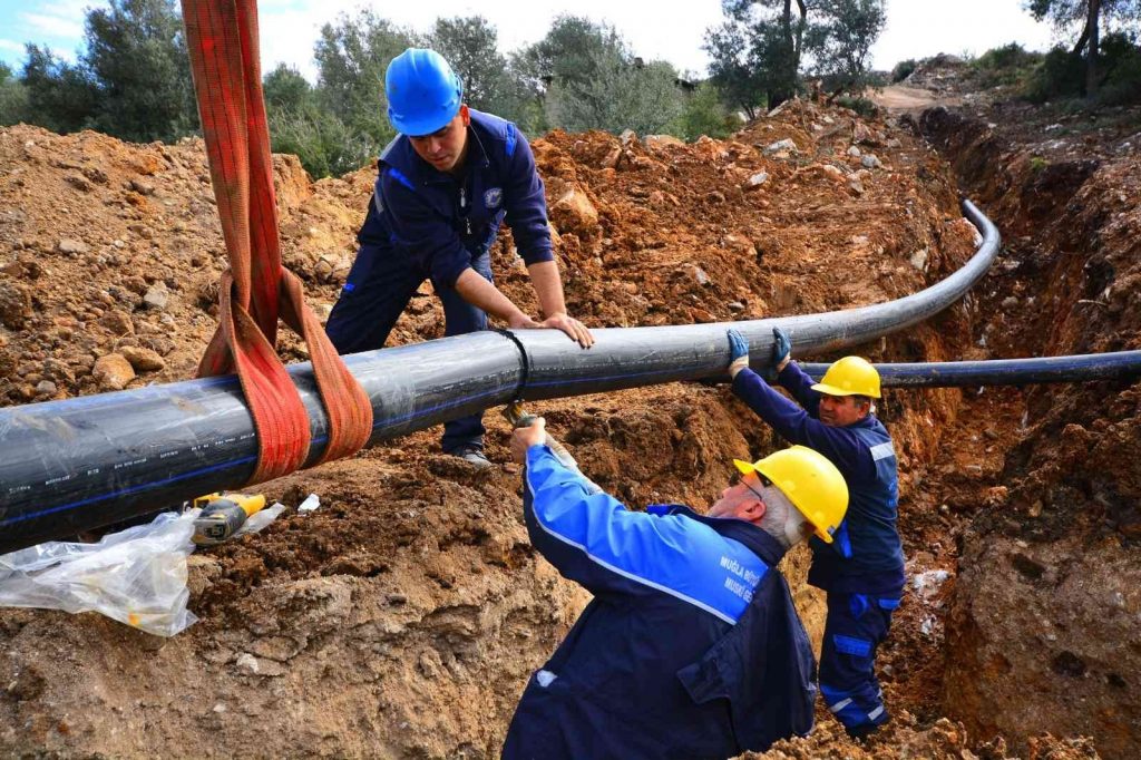Muğla’da Büyükşehir’den iki mahalleye ilave su kaynağı