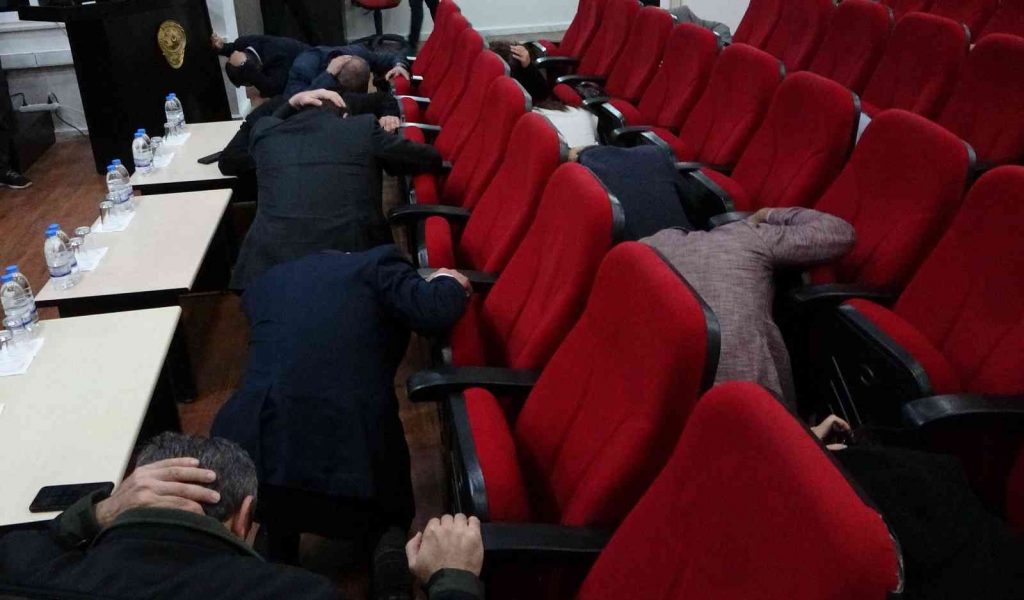 Muğla’da “Çök-Kapan-Tutun” tatbikatı gerçekleştirildi