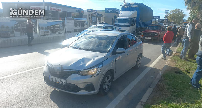 Otomobilin çarptığı kadın yaşamını yitirdi