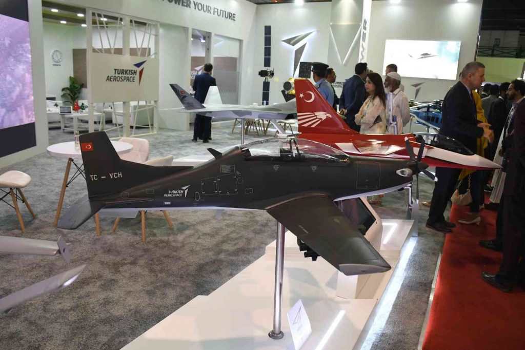 Pakistan’daki 11. Uluslararası Savunma Fuarı’na Türkiye damga vurdu