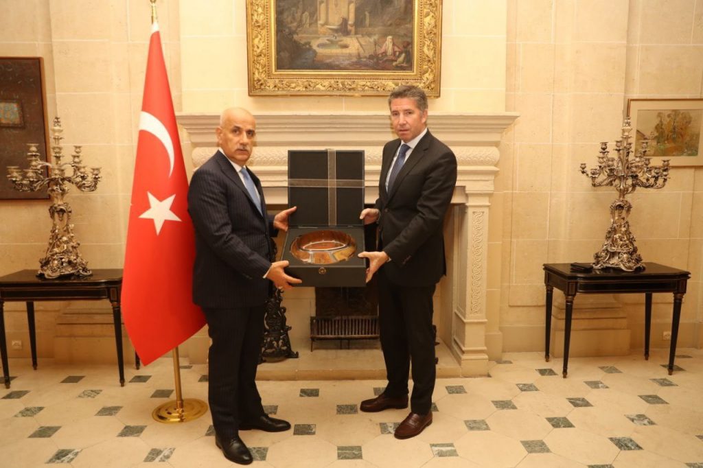 Tarım ve Orman Bakanı Kirişçi, Paris’te