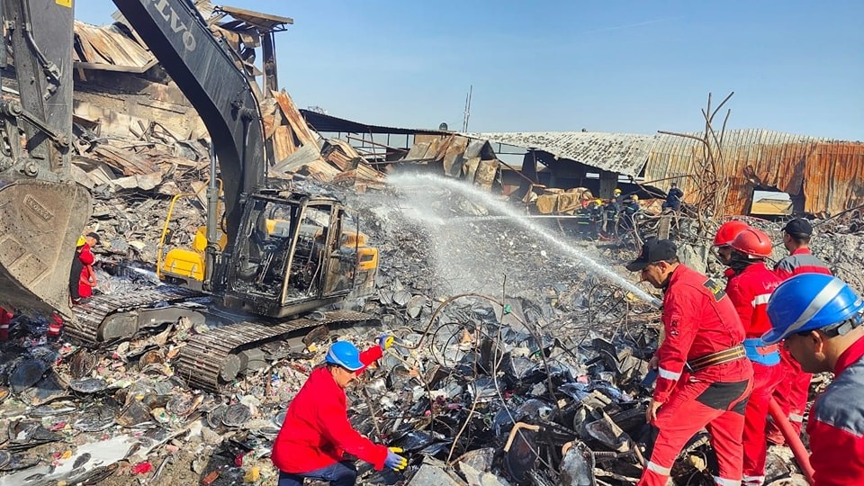 Bağdat’ta enkaz kaldırma çalışması sırasında patlama: 2 yaralı