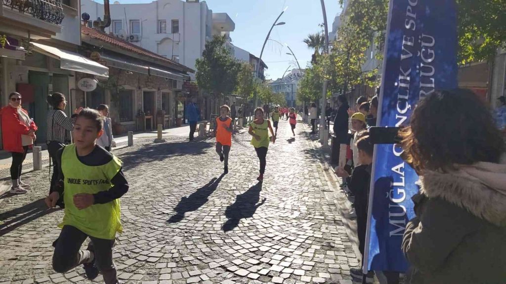 Datça’da Atatürk Koşusu yapıldı
