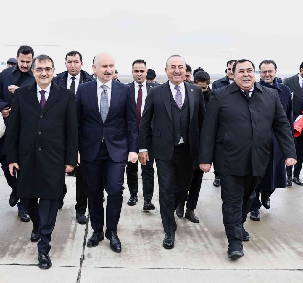 Dışişleri Bakanı Çavuşoğlu, Türkmenistan’da