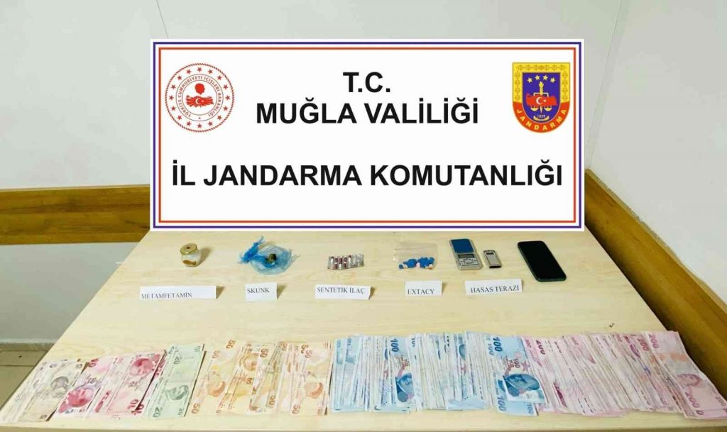 Fethiye’de uyuşturucu operasyonunda 2 kişi gözaltına alındı