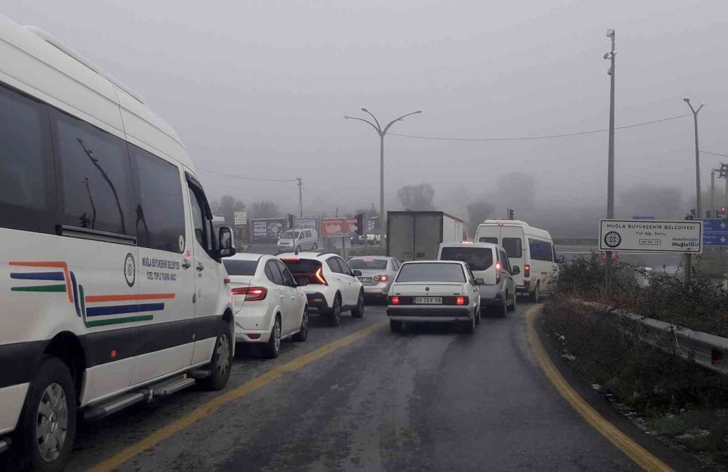 Muğla’da yoğun sis ulaşımı etkiledi