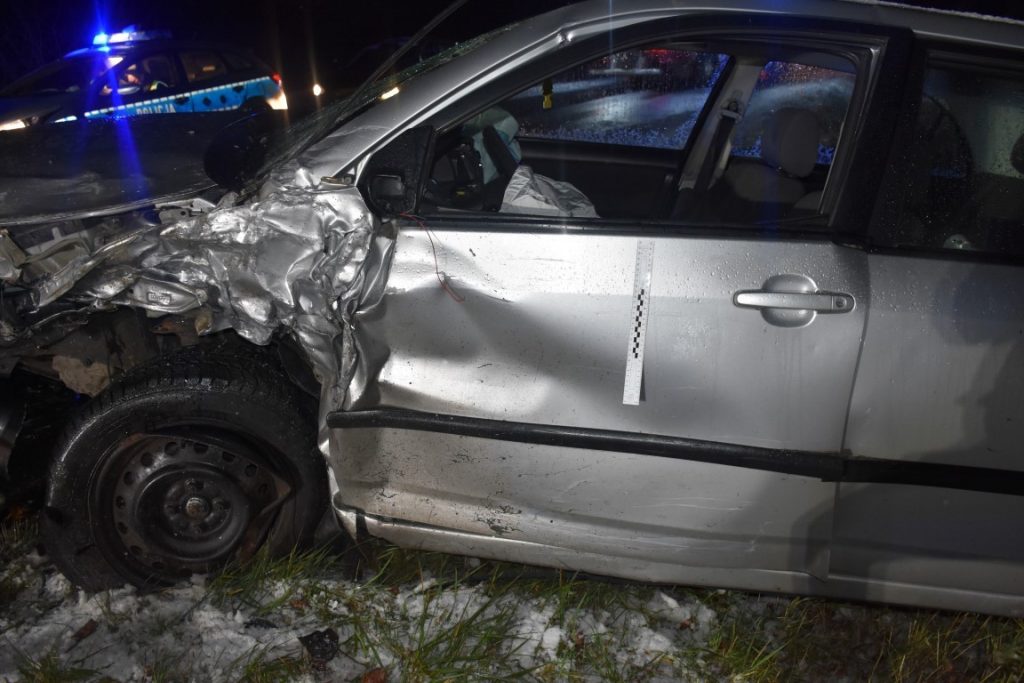 Polonya’da sarhoş rahip kaza yaptı: 3 yaralı