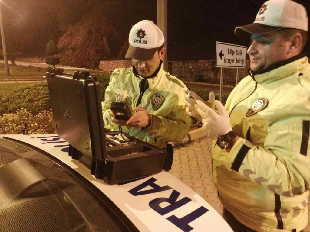 Marmaris’te trafikte uyuşturucu testi dönemi başladı