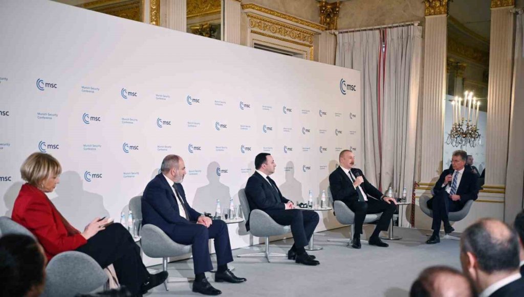 Azerbaycan Cumhurbaşkanı Aliyev: “Rusya’dan gelmiş sözde Karabağ’daki Ermeni toplumunun liderleri ile müzakere sürecini yürütmeyeceğiz”