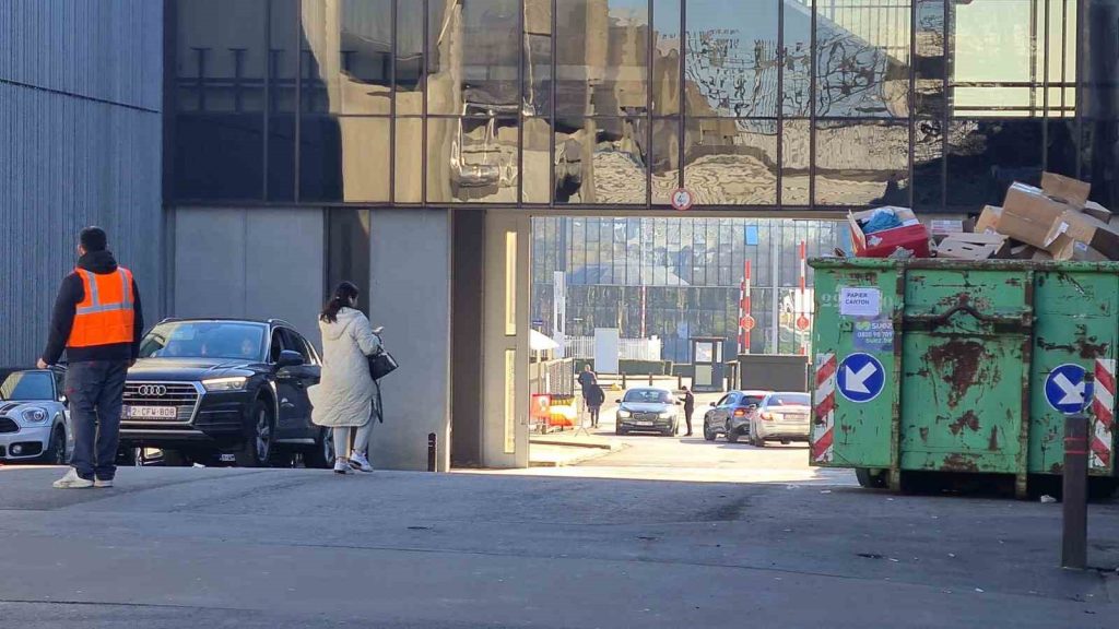 Belçika’daki Türkler depremzedeler için seferber oldu