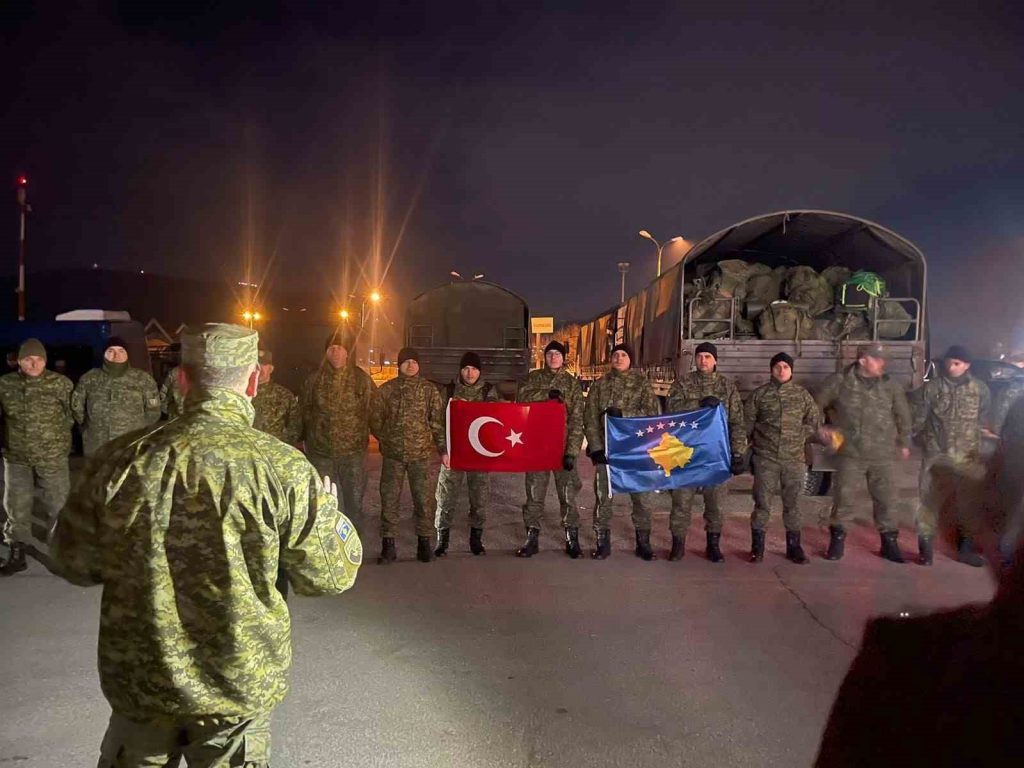Kosova ve Hırvatistan’dan ekipler Türkiye’ye hareket etti