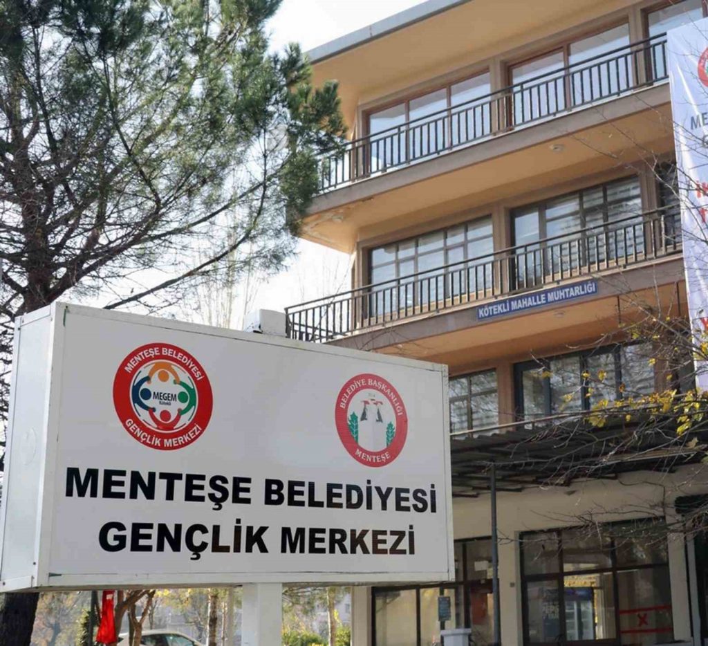 Muğla’da okuyan ve depremden zarar gören öğrencilerin yakınlarına MEGEM desteği