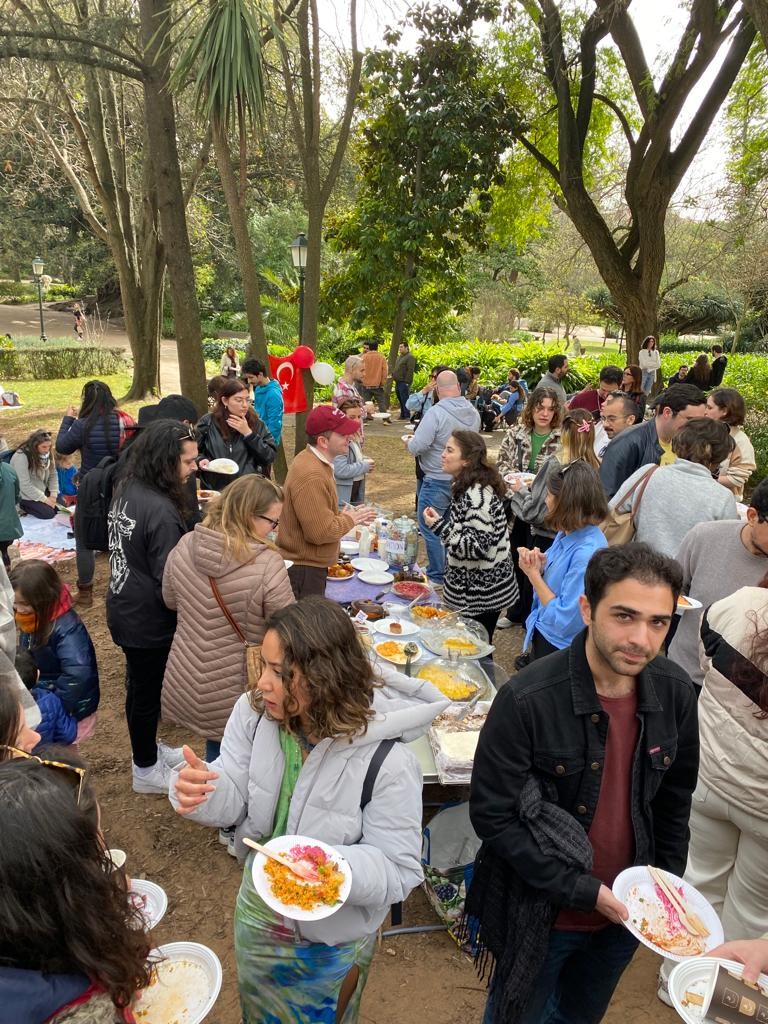 Portekiz’de Türkiye’deki depremzedeler için dayanışma etkinliği