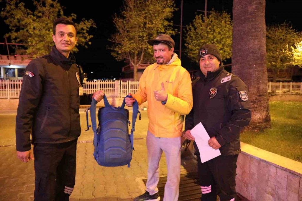 Belediye personelinden örnek davranış