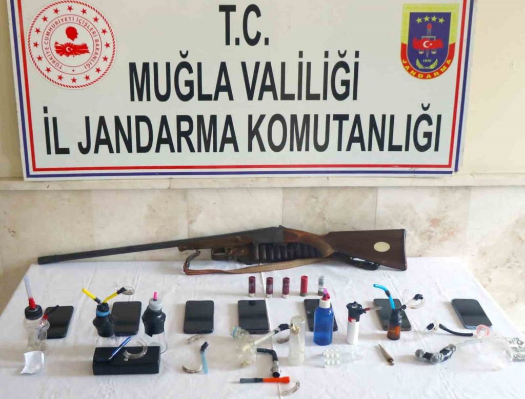 Jandarmadan Milas’ta ‘Suç örgütü’ operasyonu
