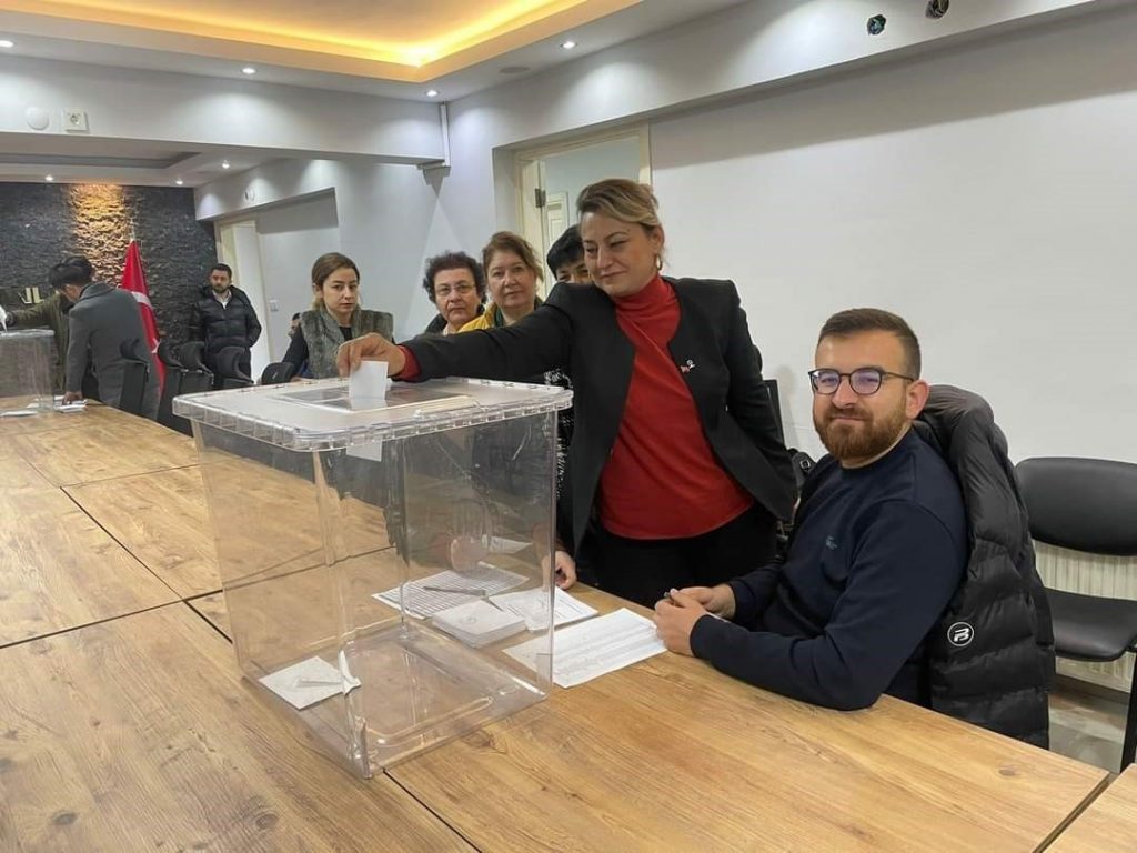 Muğla’da AK Parti İl Başkanlığı için temayül yoklaması yapıldı