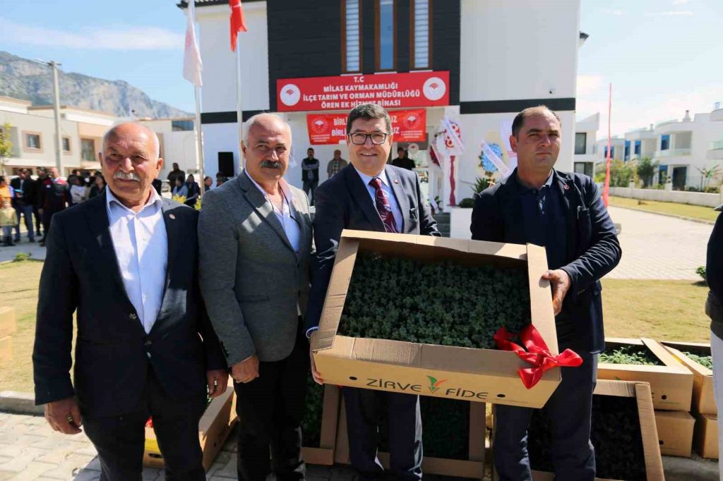 Ören’de üreticilere 100 bin ıtri bitki dağıtıldı