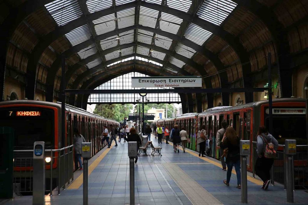 Yunanistan’da tren seferleri 22 Mart’tan itibaren kademeli olarak yeniden başlayacak