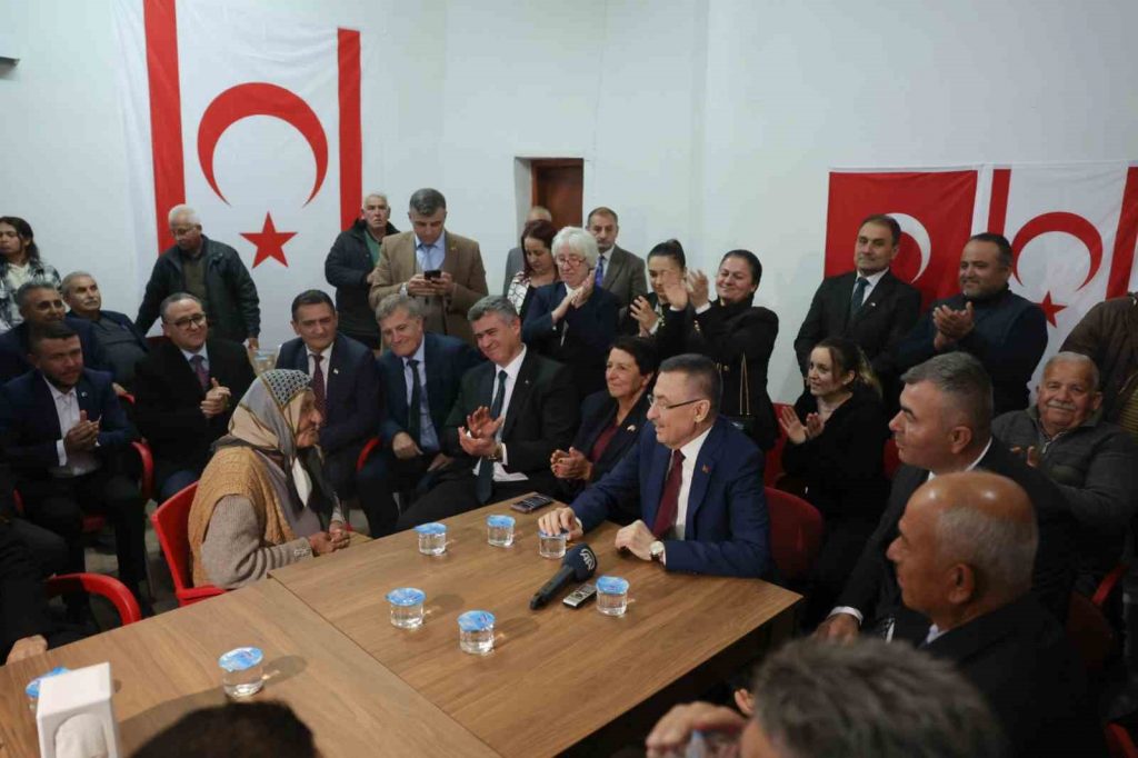 Cumhurbaşkanı Yardımcısı Oktay: “Kıbrıslı Rumlar, ’karşı tarafı desteklerseniz Kıbrıs için de bir fırsat doğabilir’ diye Batı’ya sesleniyorlar”
