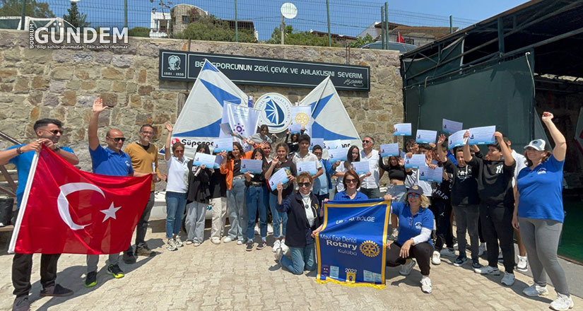 Denize kıyısı olmayan köylerden 22 öğrenci denizle buluştu