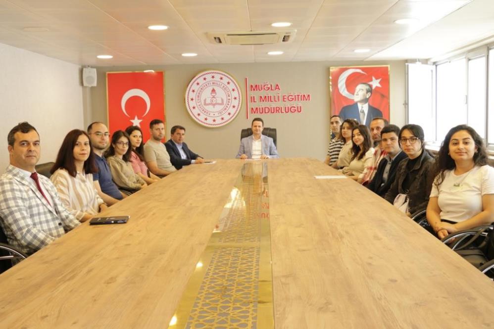 Milli Eğitime atanan 13 personel göreve başladı