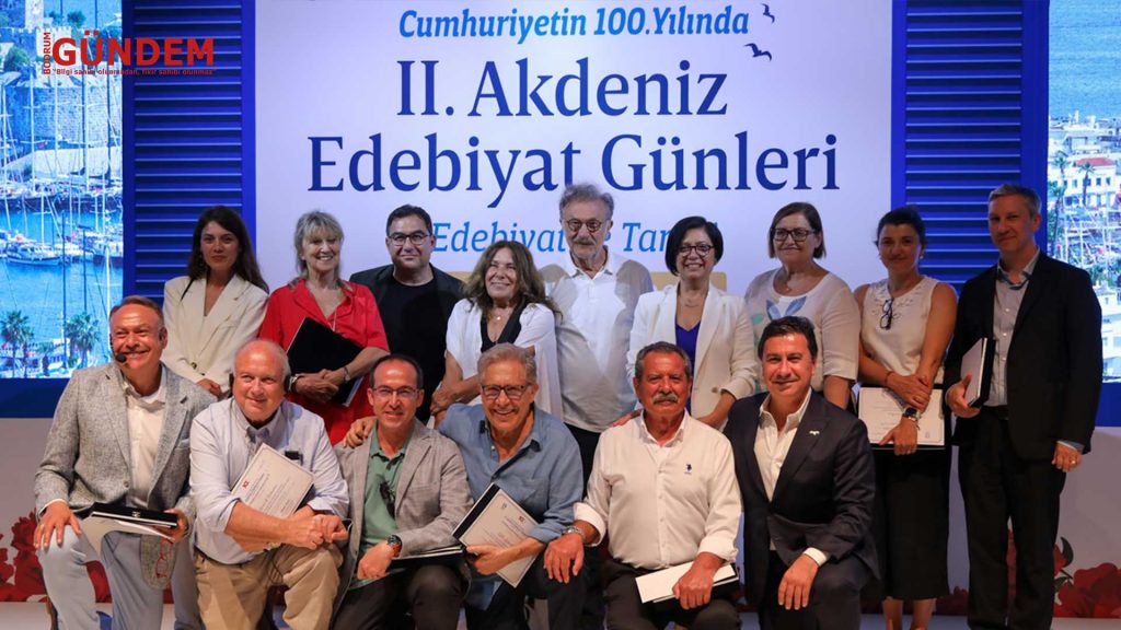 Bodrum’da “Edebiyat ve Tarih” Konuşuldu