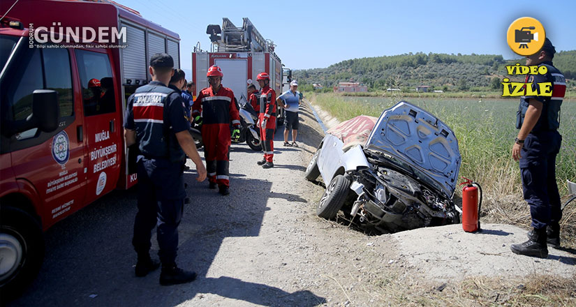 Kanala düşen otomobildeki anne öldü, çocuğu yaralandı