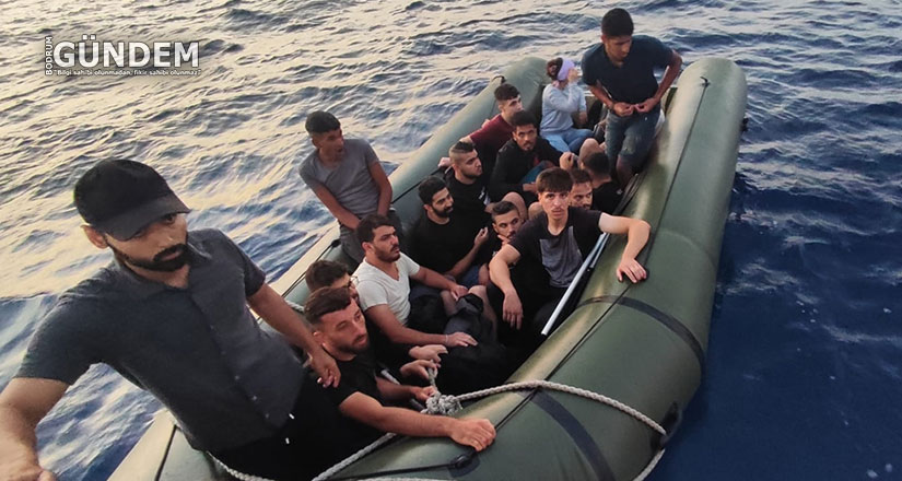 18 düzensiz göçmen kurtarıldı, 12 düzensiz göçmen yakalandı