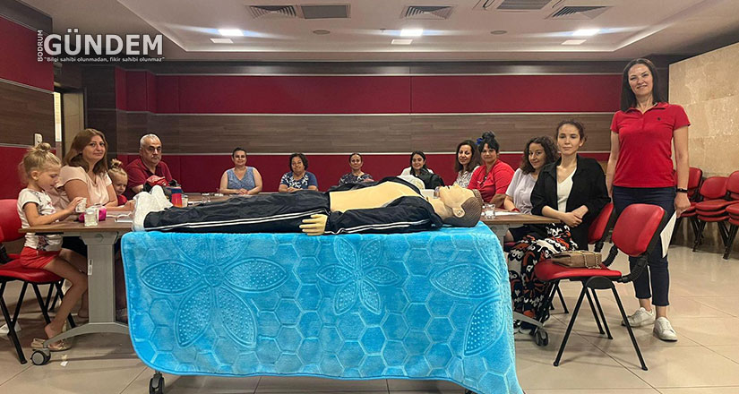 Büyükşehir Hasta ve Yaşlı Öz Bakımına Destek Olacakların Eğitim Programı Düzenledi