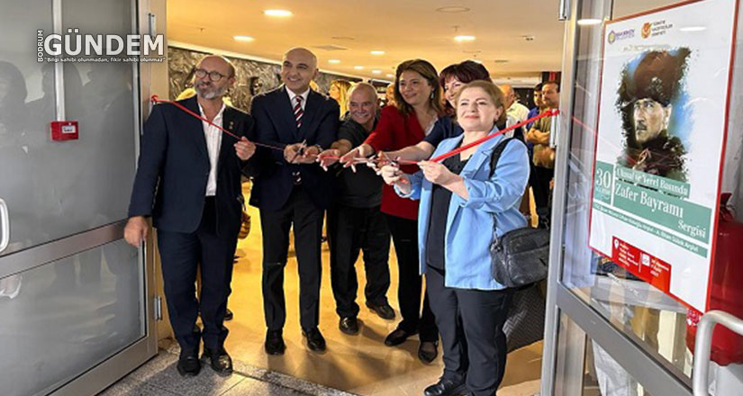 Ulusal ve Yerel Medyada Zafer Bayramı Sergisi açıldı