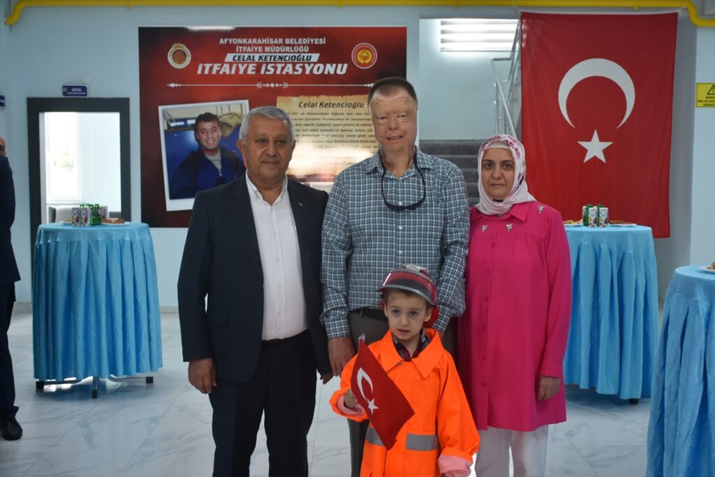 Afyonkarahisar'da yeni itfaiye binası hizmete açıldı