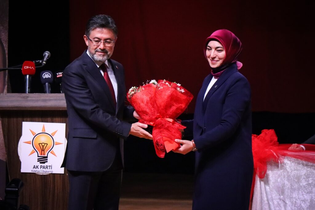 Bakan Yumaklı, AK Parti Kütahya Genişletilmiş İl Danışma Meclisi Toplantısı'nda konuştu: