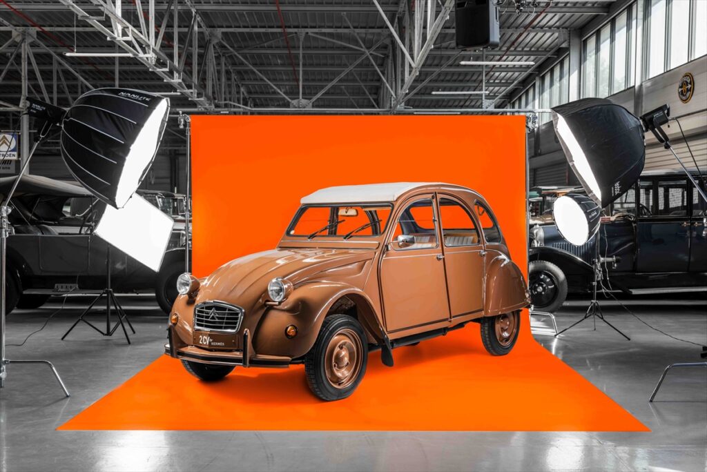 Citroen, 2 CV, 75 yaşında