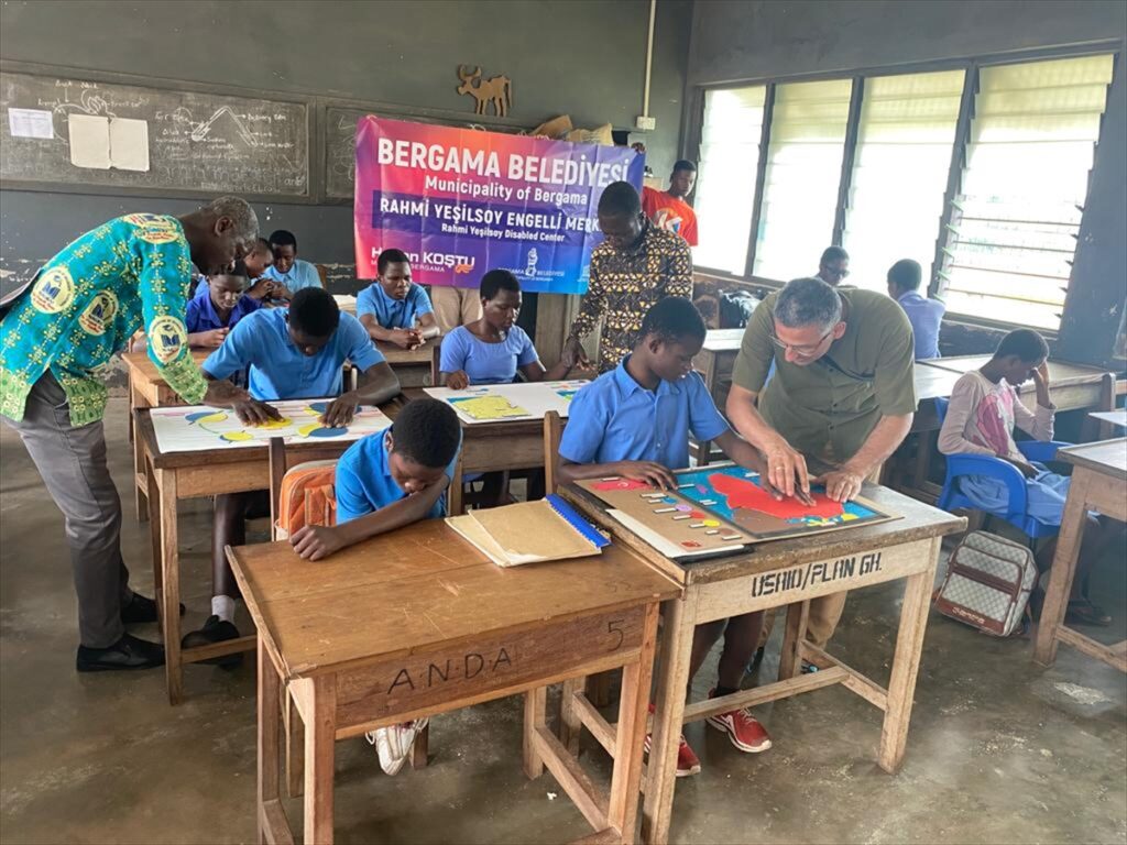 Engelli ve üstün zekalı öğrencilerin birlikte çalıştığı projeye uluslararası destek