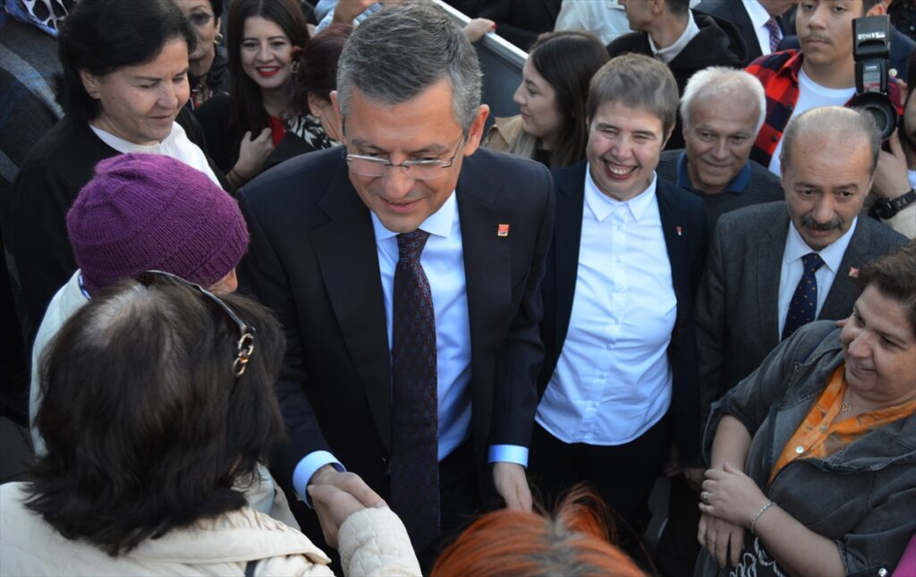 CHP Genel Başkan adayı Özgür Özel, Kütahya'da konuştu: