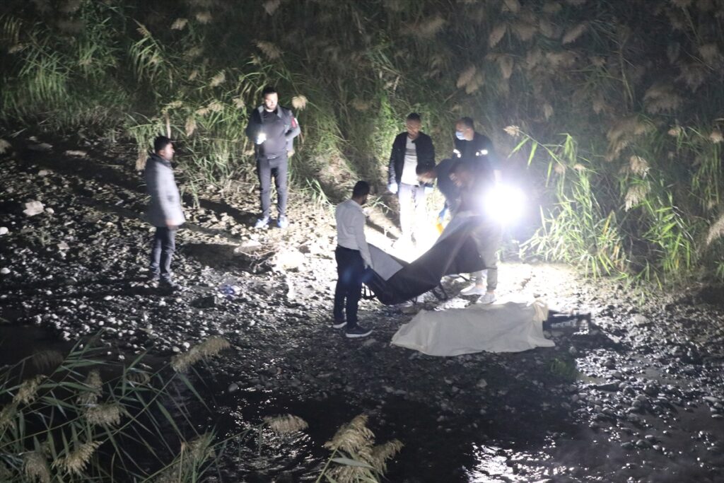 Denizli'de dere yatağında bulunan cesedin 18 yaşındaki gence ait olduğu belirlendi