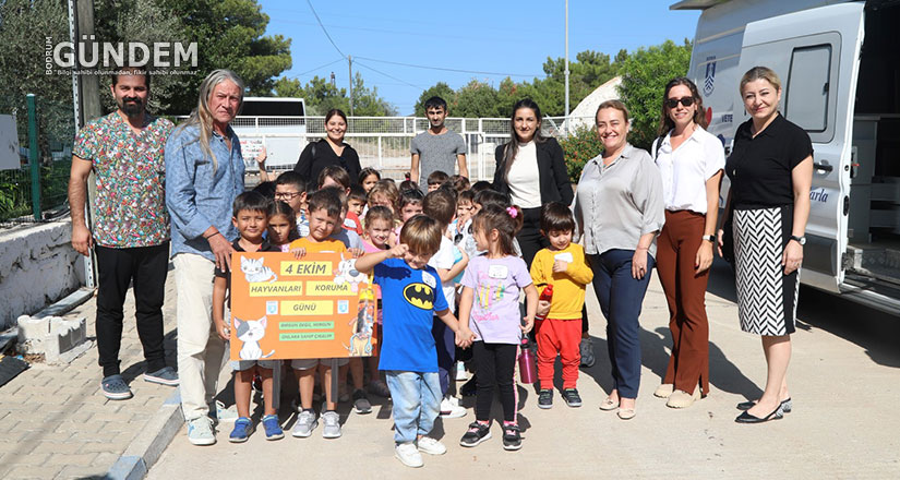 Öğrencilerden Bakımevi Ziyareti