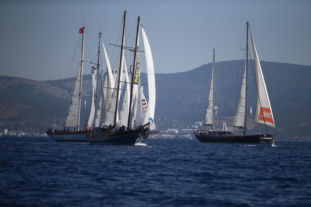 “The Bodrum Cup” yelken yarışları başladı