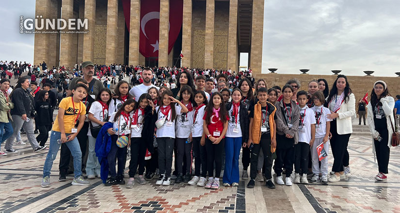 Atatürk’ün Çocukları Anıtkabir’de