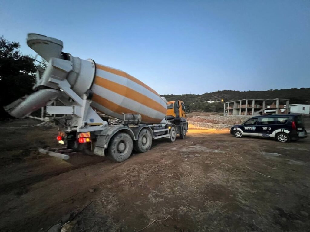 Kaçak inşaatlara beton döken firmalara yasal işlem