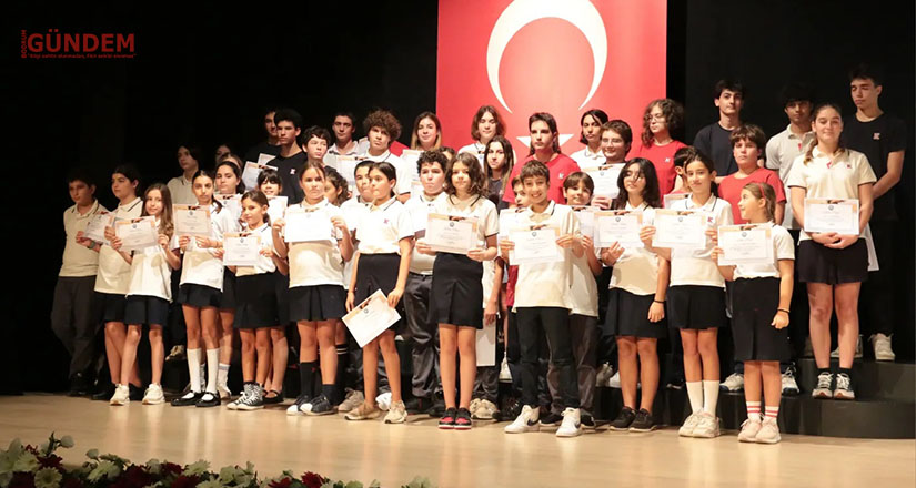 Yaz tatilini çalışarak geçiren TED öğrencilerine sertifika verildi