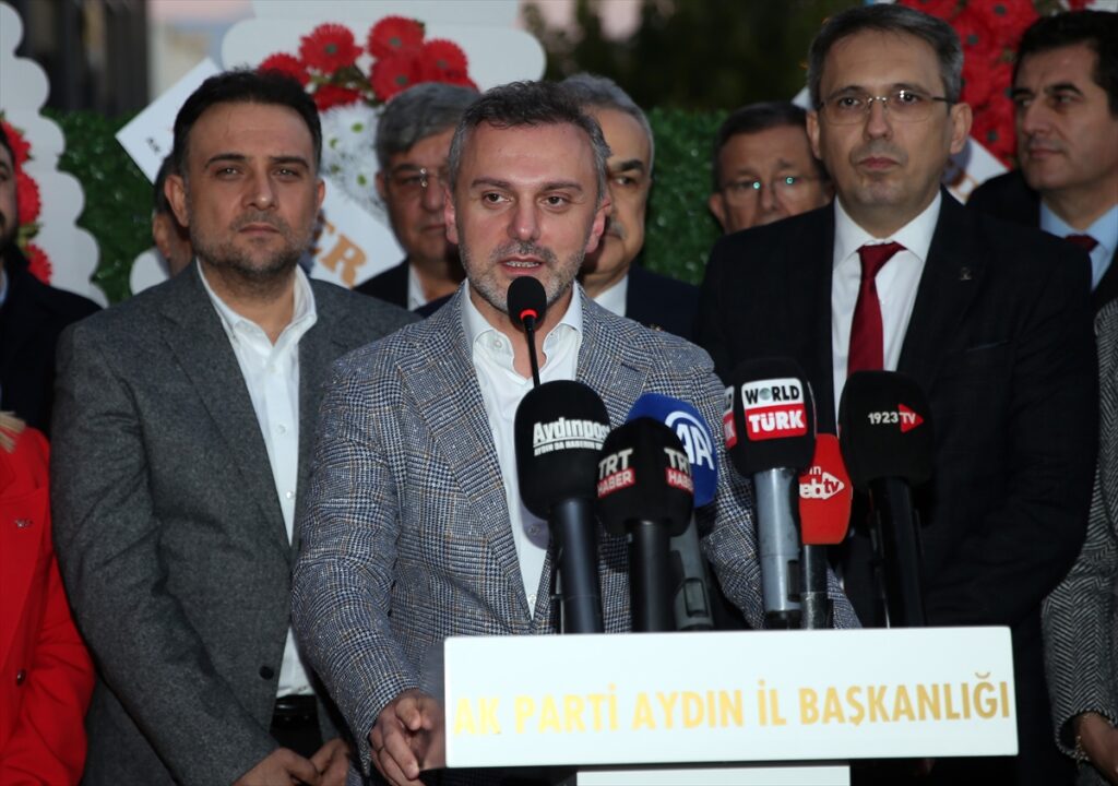AK Parti Genel Başkan Yardımcısı Kandemir, Aydın'da konuştu: